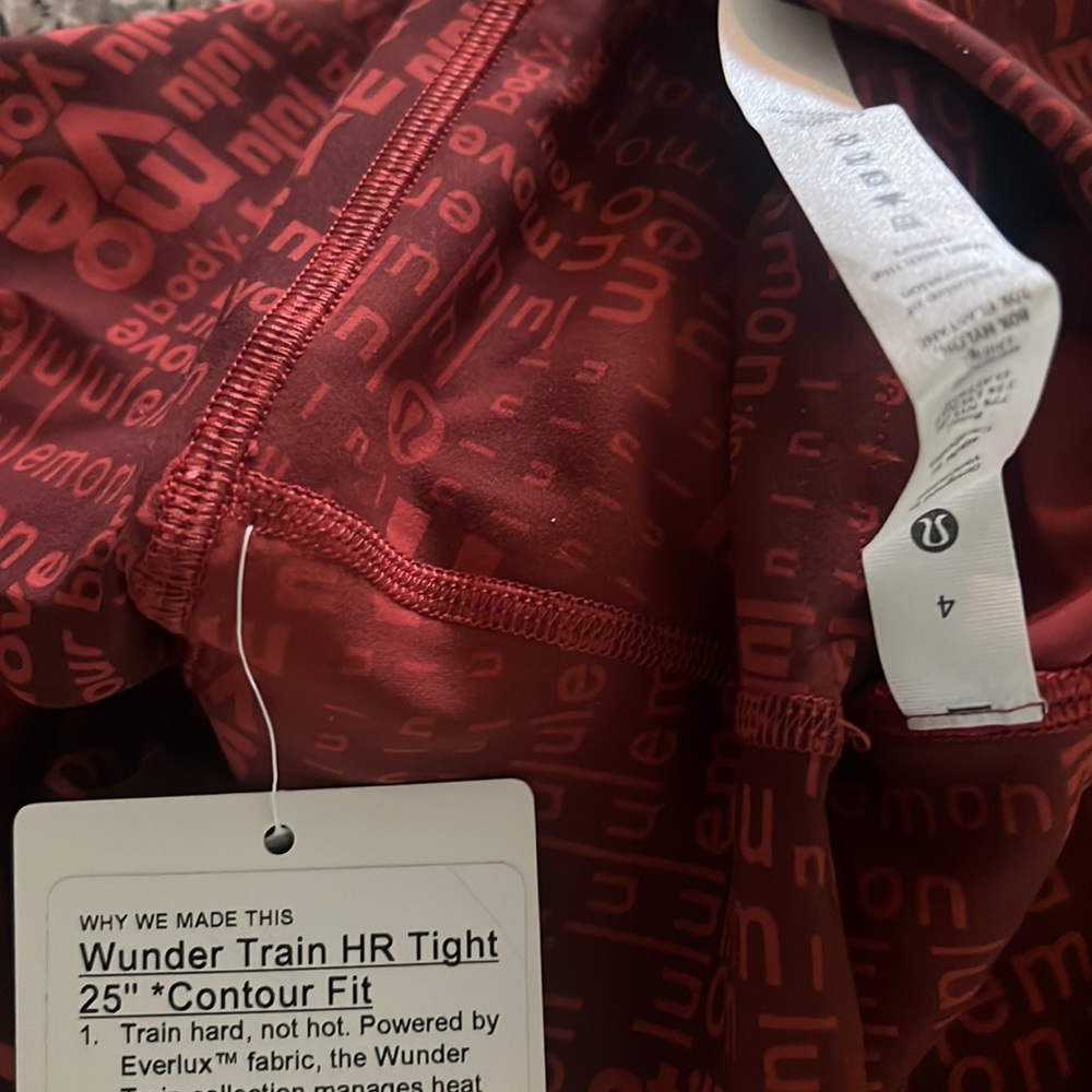 NWT size 4 LuLuLemon 25”leggings limited edition. Brand new,never worn,or washed - Picture 5 of 5